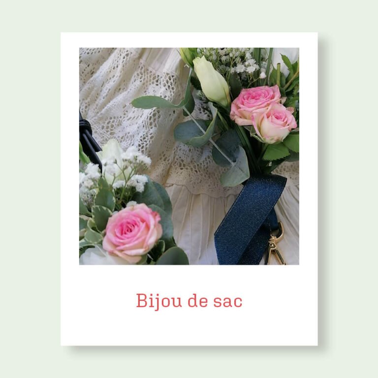 Bijou de sac fleuri